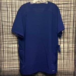 Jaanuu Men’s paneled v-neck scrub top, navy, size large, NWT
